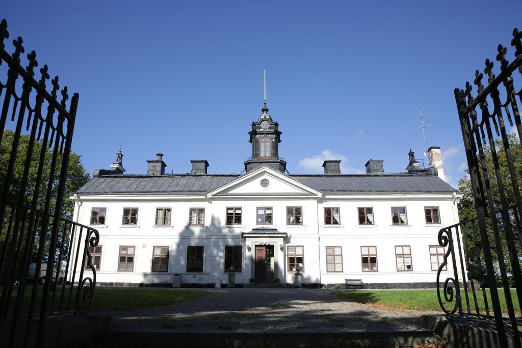 Kaggeholms Slott Bed and Breakfast Ekerö Εξωτερικό φωτογραφία
