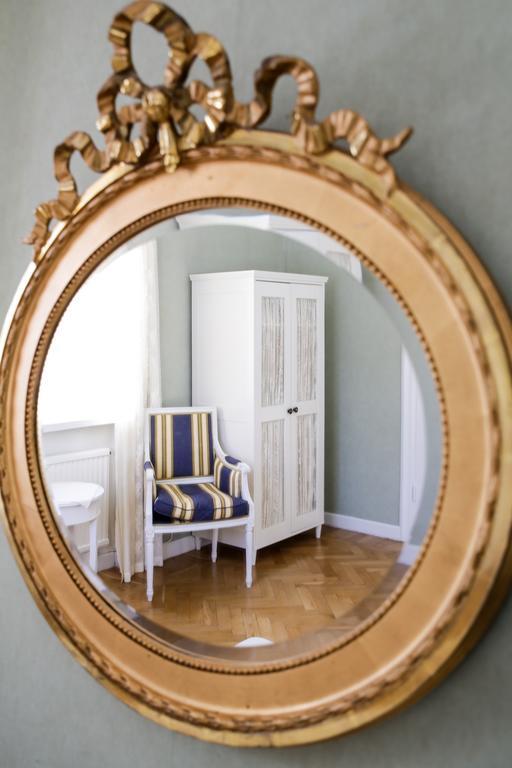 Kaggeholms Slott Bed and Breakfast Ekerö Εξωτερικό φωτογραφία