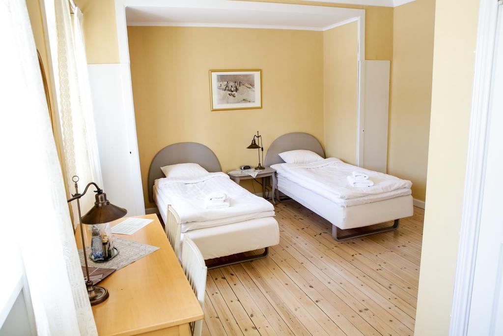 Kaggeholms Slott Bed and Breakfast Ekerö Εξωτερικό φωτογραφία